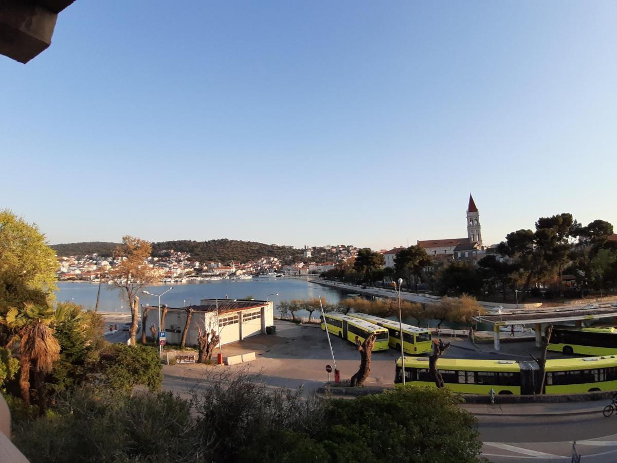 Apartman Petrovic City Center Τρογκίρ Εξωτερικό φωτογραφία