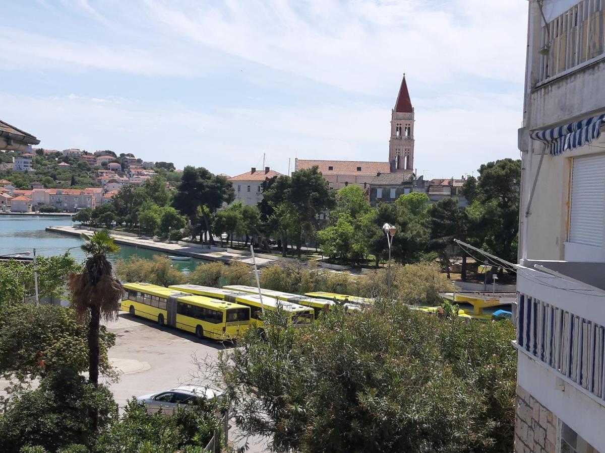 Apartman Petrovic City Center Τρογκίρ Εξωτερικό φωτογραφία