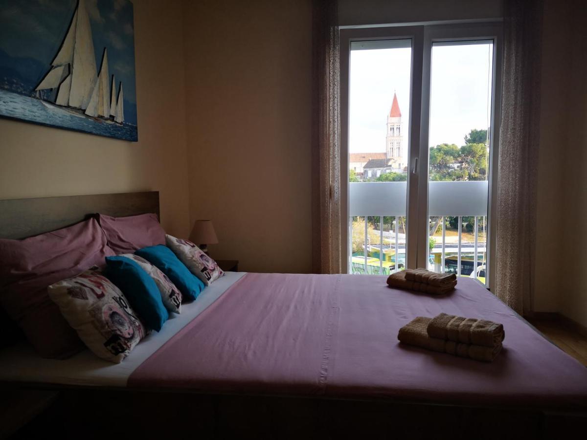 Apartman Petrovic City Center Τρογκίρ Εξωτερικό φωτογραφία