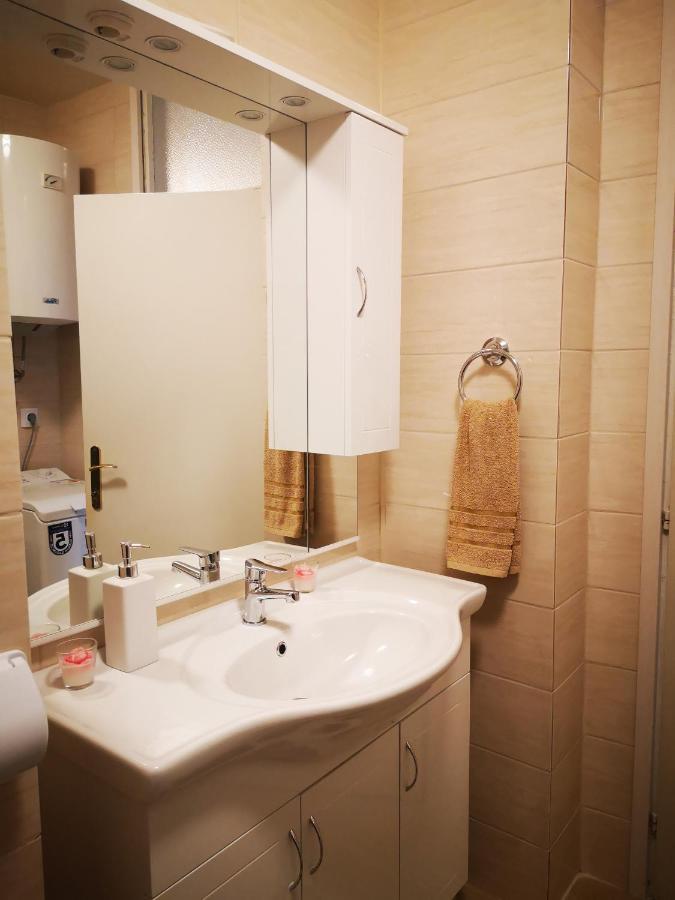 Apartman Petrovic City Center Τρογκίρ Εξωτερικό φωτογραφία